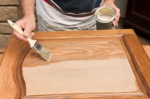 木器漆消泡劑應(yīng)用場(chǎng)景圖