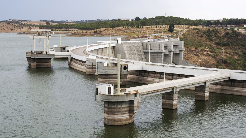 共聚樹脂污水處理泡沫多怎么回事？有什么方法解決？