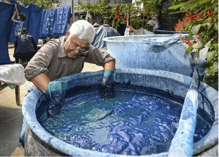 印染消泡劑應(yīng)用場景圖